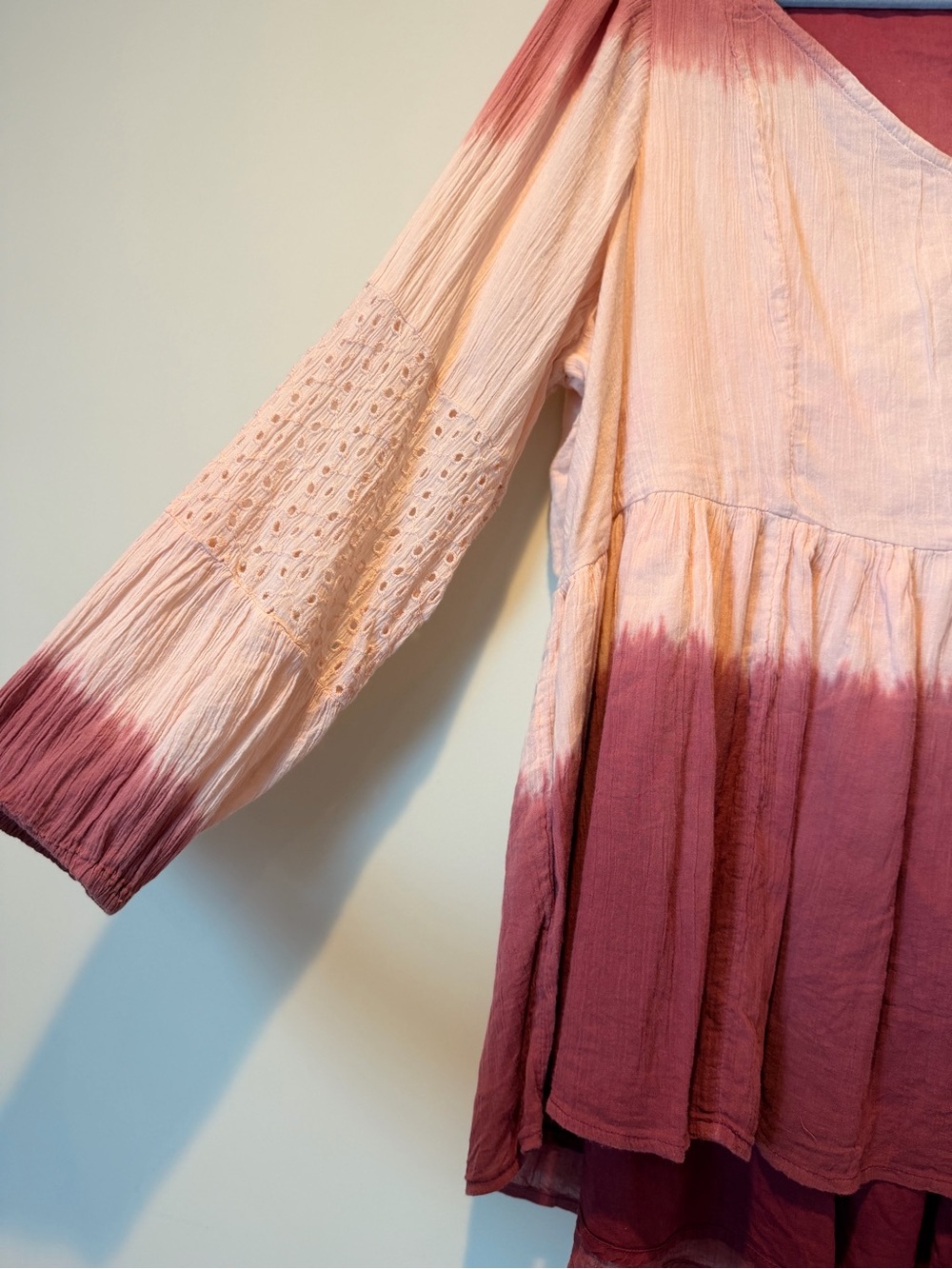 NWOT Lane Bryant Pink Ombre V-Neck Peasant Tunic - Picture 3 of 6